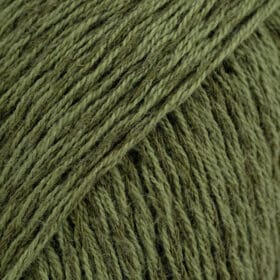 DROPS Belle Djup Mossgrön Uni Colour 38